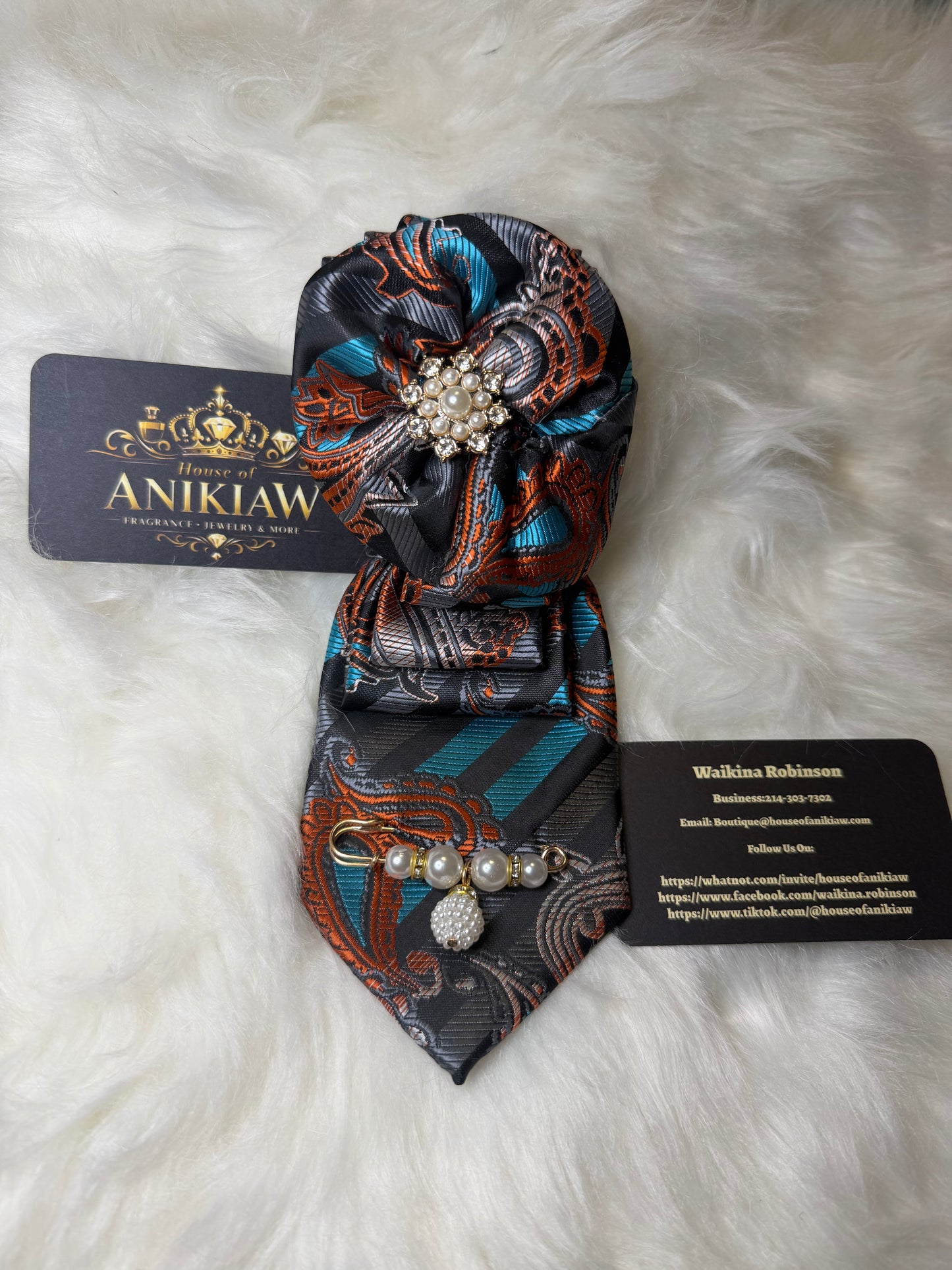 Hand Crafted Necklace Tie